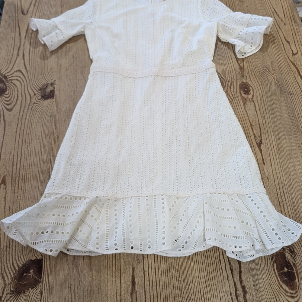 Banana Republic Cream Eyelet Midi Dress Women's Size 8 Preppy Lace Flare Sleeve - Picture 6 of 14